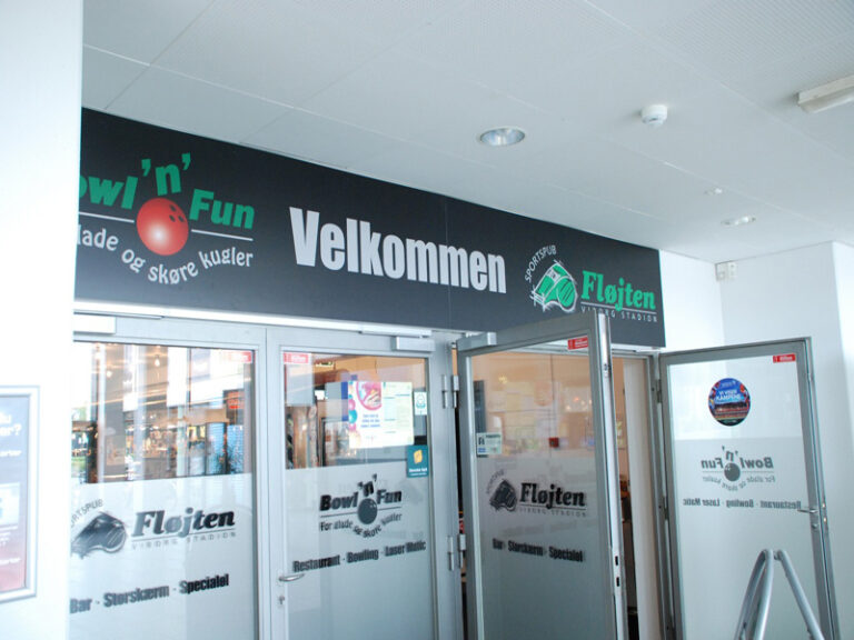 Facade til Bowl and Fun